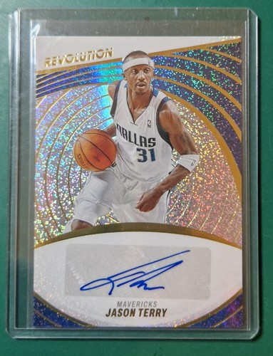 2022 panini revolution auto - 2022-23,